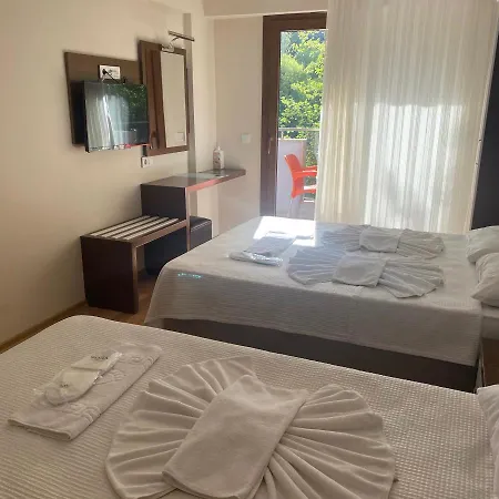 Yuvarlakcay Cinar Butik Otel *