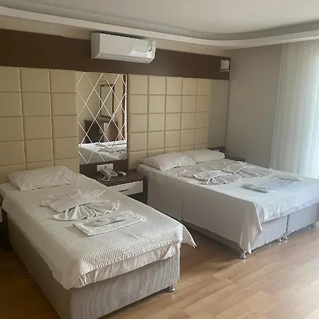 Yuvarlakcay Cinar Butik * Köyceğiz